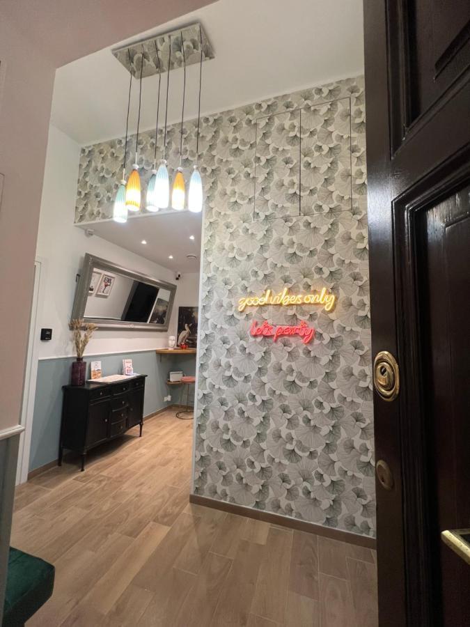 Smart Guesthouse Termini Rome Bagian luar foto